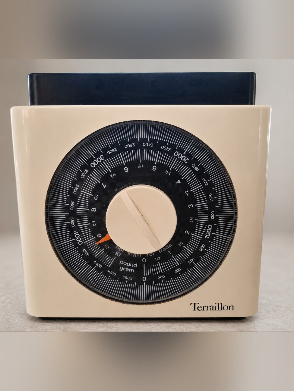 French Kitchen Scale